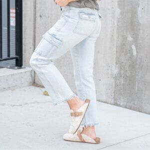 Kancan Cargo Hi Rise Slim Straight 
Size 7/27